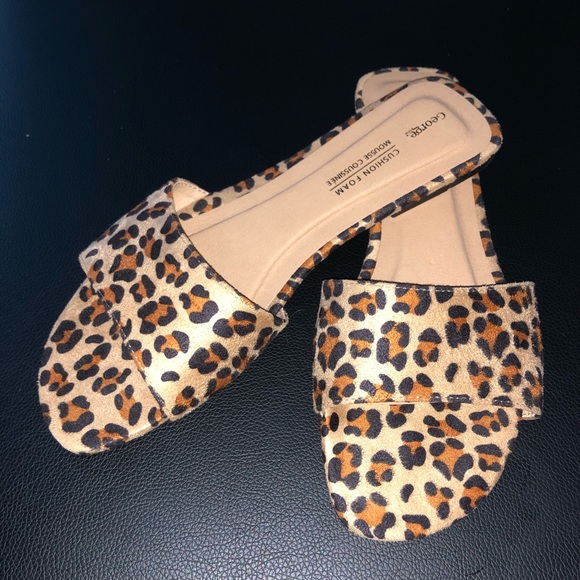 Cheetah print slides - Picture 3 of 4